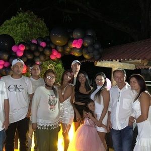 Meet your Posher, Dora